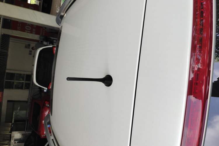 Used GAC Trumpchi GS5 2012 2.0L Automatic Two-Wheel Drive Anniversary Edition Roof