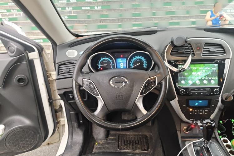 Used GAC Trumpchi GS5 2012 2.0L Automatic Two-Wheel Drive Anniversary Edition Steering Wheel