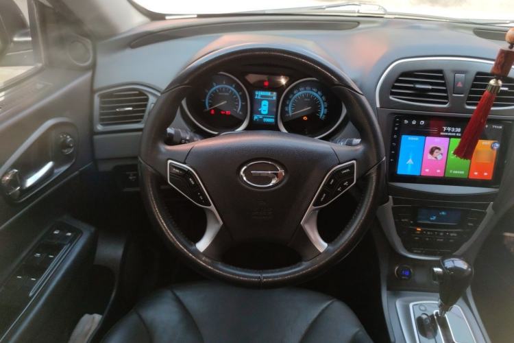 Used GAC Trumpchi GS5 2012 2.0L Automatic Two-Wheel Drive Anniversary Edition Steering Wheel