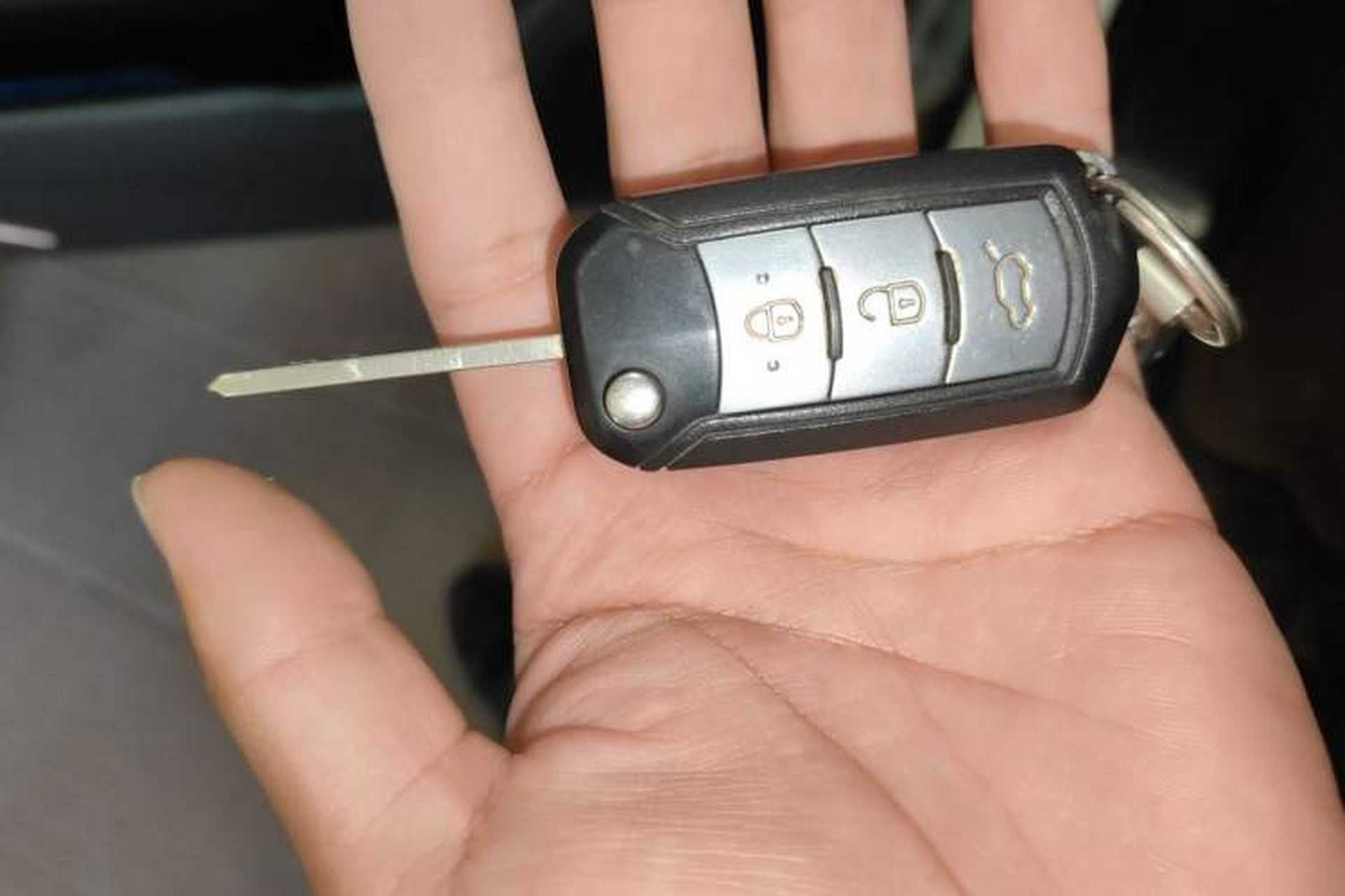Used GAC Trumpchi GS5 2012 2.0L Manual Two-Wheel-Drive Anniversary Limited Edition Vehicle Key