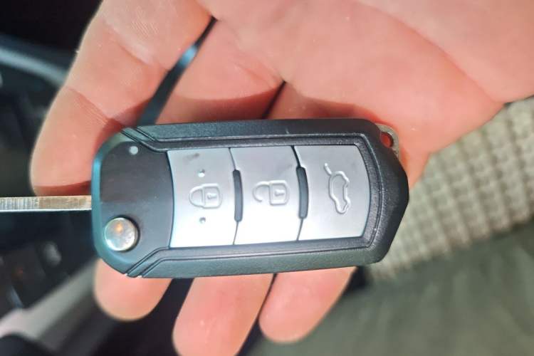 Used GAC Trumpchi GS5 2012 2.0L Manual Two-Wheel-Drive Anniversary Limited Edition Vehicle Key