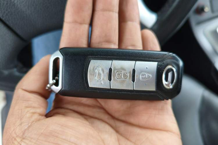Used GAC Trumpchi GS5 2012 2.0L Automatic Two-Wheel Drive Luxury Edition Vehicle Key
