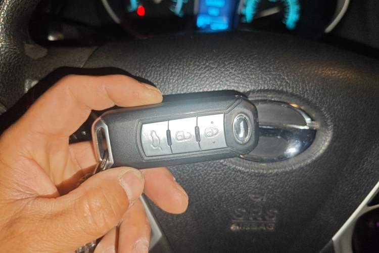 Used GAC Trumpchi GS5 2012 2.0L Automatic Two-Wheel Drive Anniversary Edition Vehicle Key