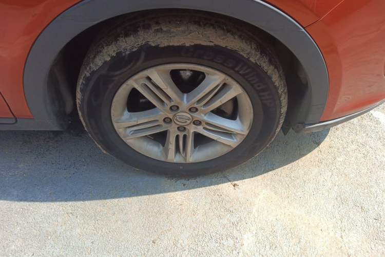 Used GAC Trumpchi GS5 2012 2.0L Automatic Two-Wheel Drive Anniversary Edition Right Front Wheel Hub