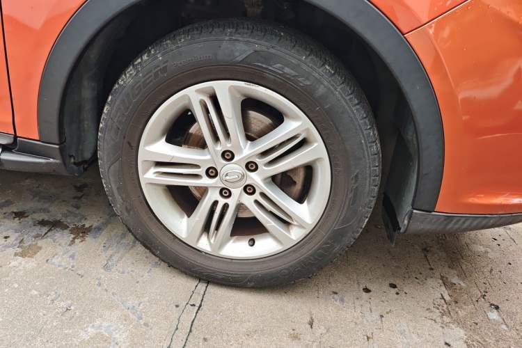 Used GAC Trumpchi GS5 2012 2.0L Manual Two-Wheel Drive Comfort Edition Right Front Wheel Hub