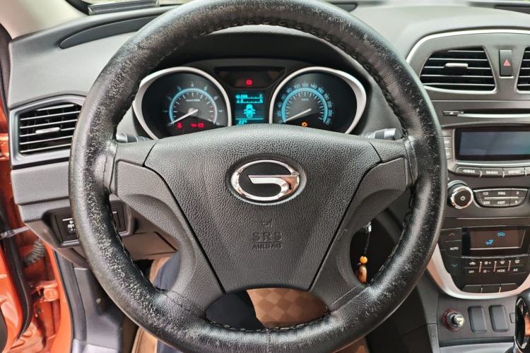 Used GAC Trumpchi GS5 2012 2.0L Manual Two-Wheel Drive Comfort Edition Steering Wheel