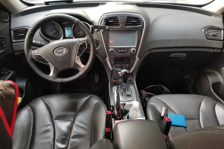 Used GAC Trumpchi GS5 2013 1.8T Automatic All-Wheel-Drive Luxury Edition Center Console