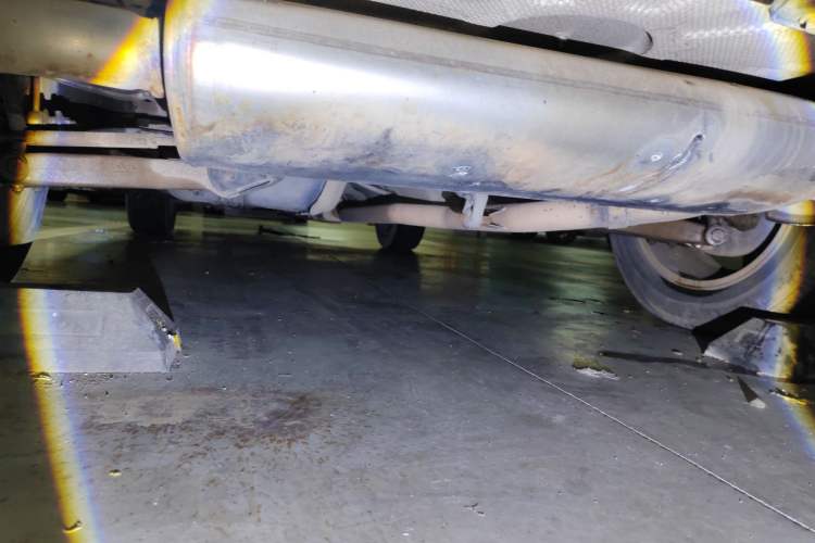 Used GAC Trumpchi GS5 2013 1.8T Automatic Two-Wheel Drive Elite Edition Chassis Rear