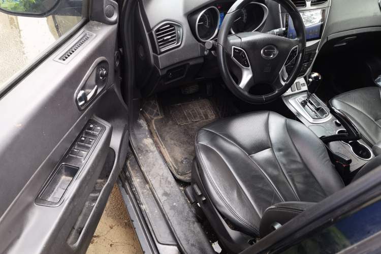 Used GAC Trumpchi GS5 2013 1.8T Automatic All-Wheel-Drive Luxury Edition Driver Seat
