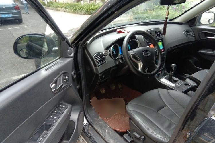 Used GAC Trumpchi GS5 2013 2.0L Manual Two-Wheel Drive Special Edition in Light Interior Driver Seat