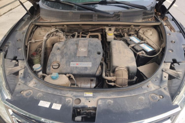 Used GAC Trumpchi GS5 2013 1.8T Manual Two-Wheel Drive Elite Edition Engine Bay