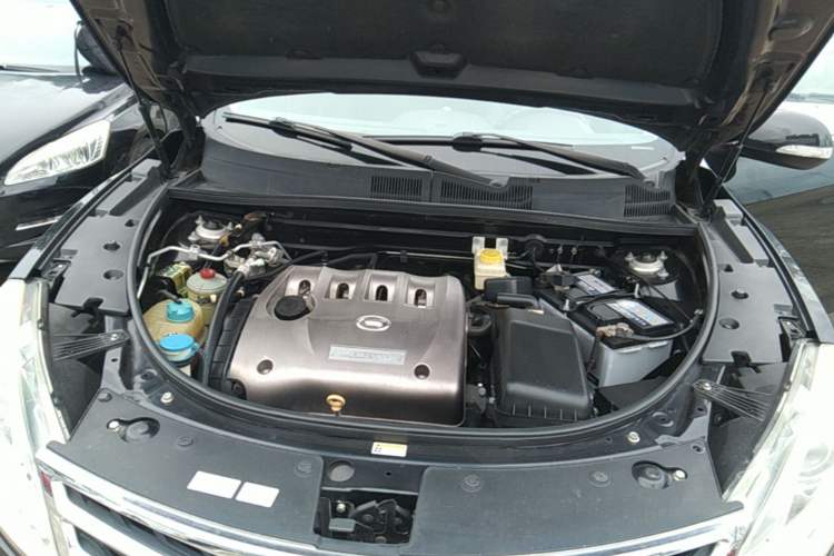 Used GAC Trumpchi GS5 2013 2.0L Automatic Two-Wheel Drive Light Interior Special Edition Engine Bay