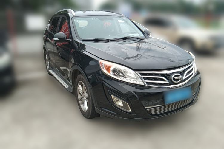 Used GAC Trumpchi GS5 2013 2.0L Automatic Two-Wheel Drive Light Interior Special Edition Front Right 45 Deg