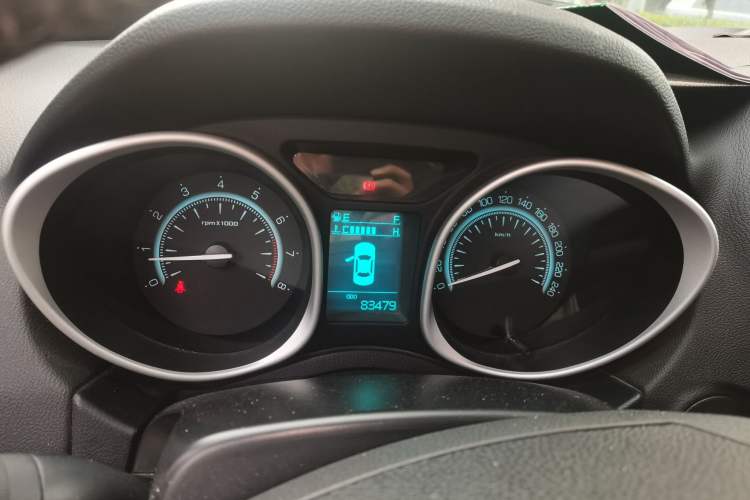Used GAC Trumpchi GS5 2013 1.8T Manual Two-Wheel Drive Elite Edition Instrument Cluster