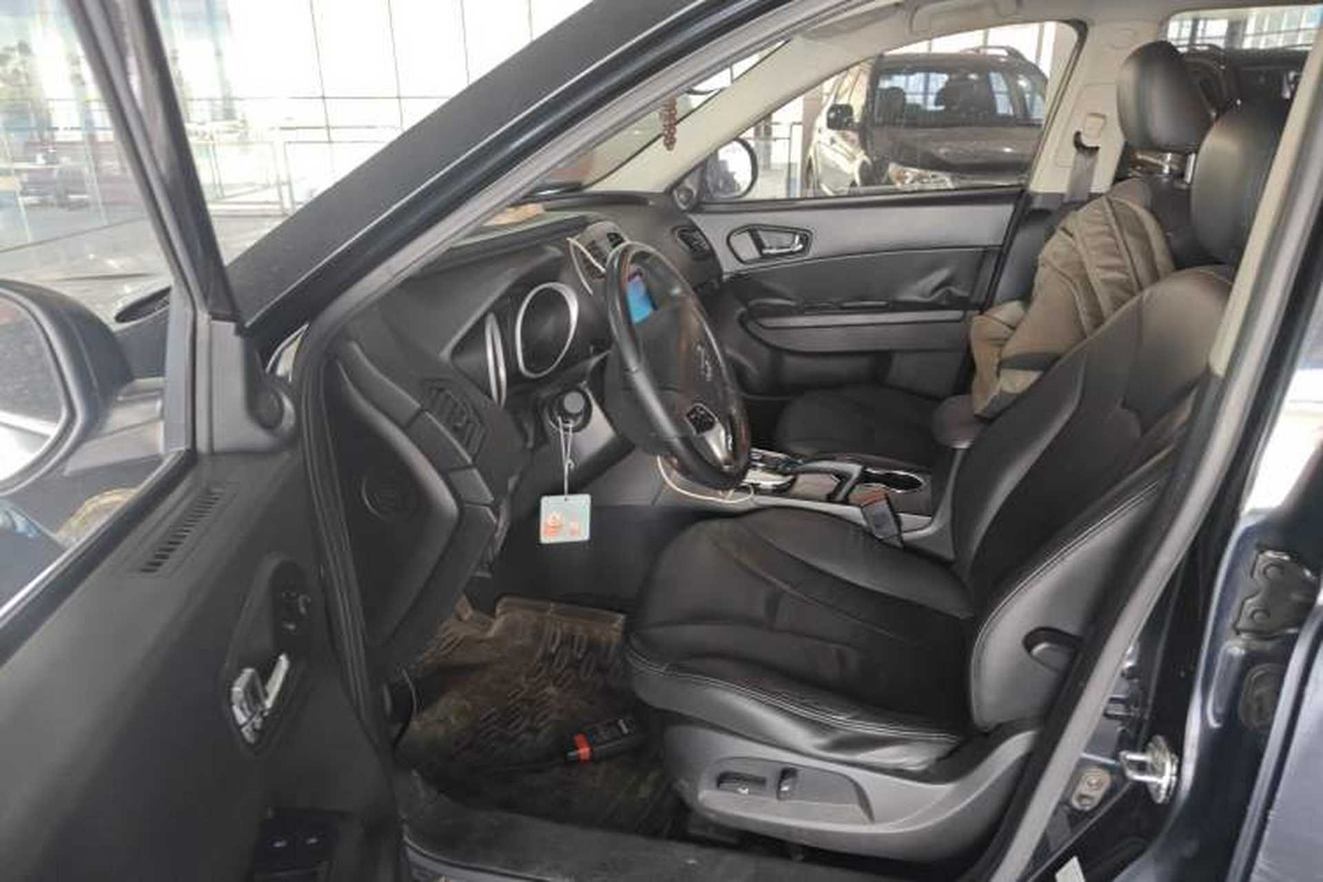 Used GAC Trumpchi GS5 2013 2.0L Automatic Two-Wheel Drive Light Interior Special Edition Left Front Seat