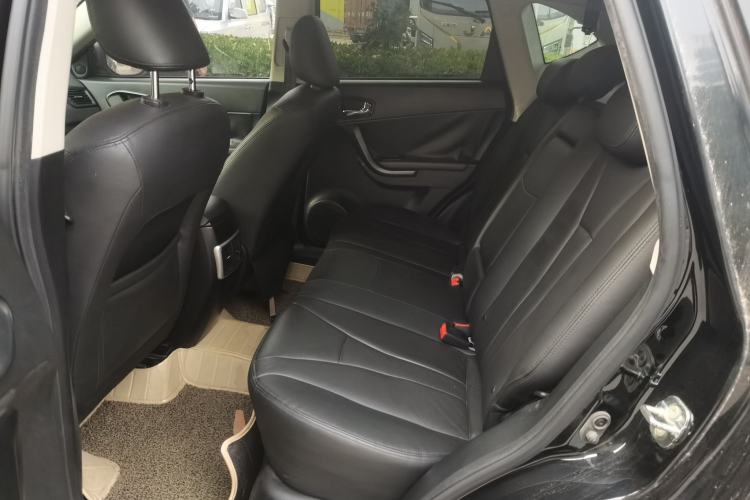 Used GAC Trumpchi GS5 2013 1.8T Manual Two-Wheel Drive Elite Edition Left Rear Seat