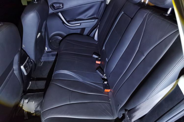 Used GAC Trumpchi GS5 2013 2.0L Automatic Two-Wheel Drive Light Interior Special Edition Left Rear Seat