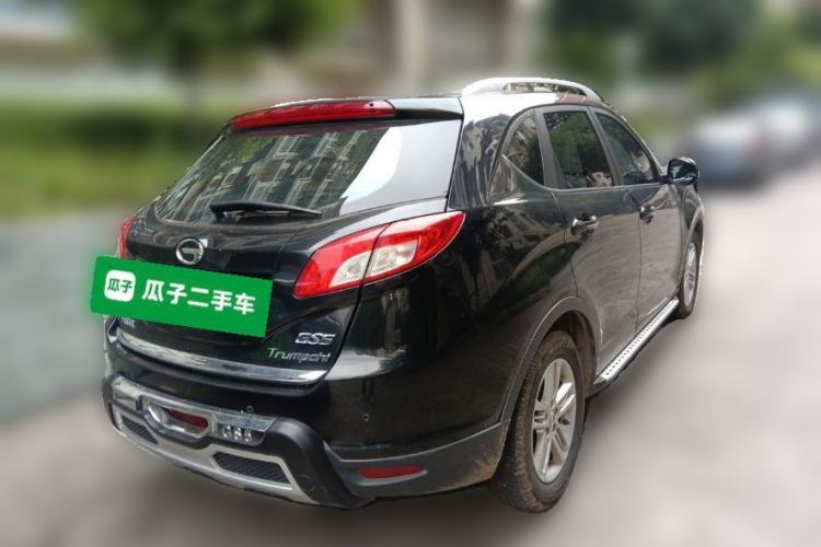 Used GAC Trumpchi GS5 2013 2.0L Manual Two-Wheel Drive Special Edition in Light Interior Rear Right 45 Deg
