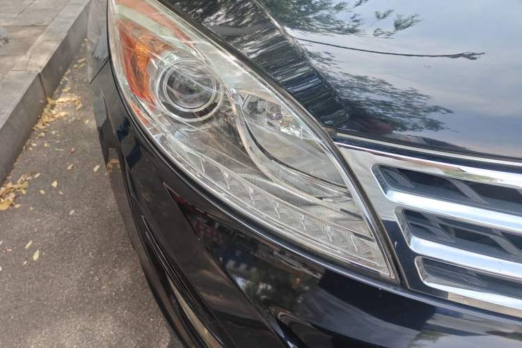 Used GAC Trumpchi GS5 2013 2.0L Automatic Two-Wheel Drive Light Interior Special Edition Right Front Headlight