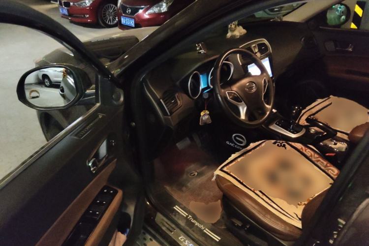 Used GAC Trumpchi GS5 2013 1.8T Automatic Two-Wheel Drive Elite Edition Driver Seat