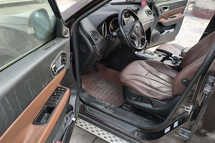 Used GAC Trumpchi GS5 2013 1.8T Automatic All-Wheel-Drive Luxury Edition Driver Seat