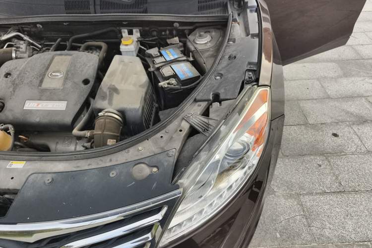 Used GAC Trumpchi GS5 2013 1.8T Automatic All-Wheel-Drive Luxury Edition Engine Bay Left