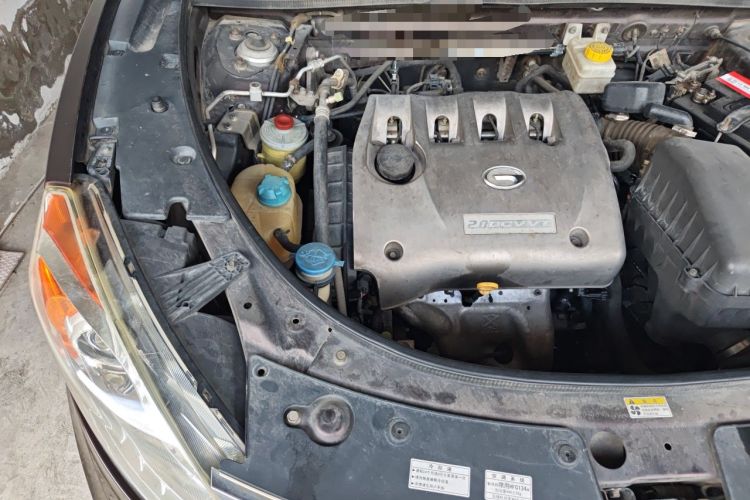 Used GAC Trumpchi GS5 2013 2.0L Automatic Two-Wheel Drive Light Interior Special Edition Engine Bay Right