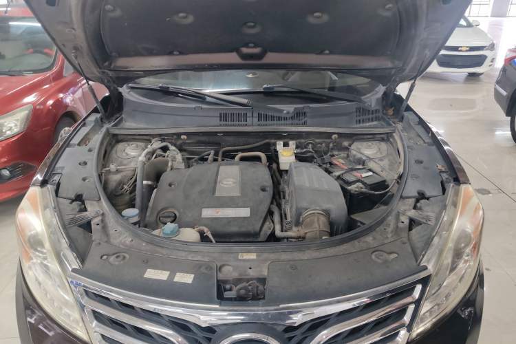 Used GAC Trumpchi GS5 2013 1.8T Automatic Two-Wheel Drive Elite Edition Engine Bay