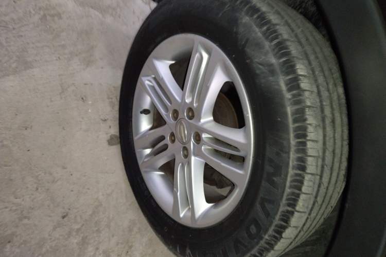 Used GAC Trumpchi GS5 2013 1.8T Automatic Two-Wheel Drive Luxury Edition Exterior 8