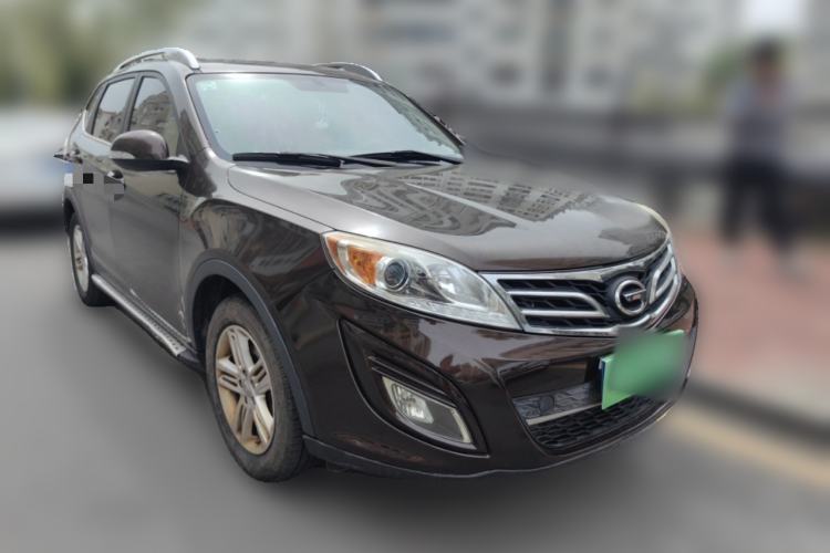 Used GAC Trumpchi GS5 2013 1.8T Automatic 4x4 5th Anniversary Edition Front Right 45 Deg