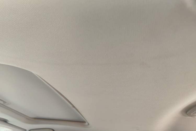 Used GAC Trumpchi GS5 2013 1.8T Automatic 4x4 5th Anniversary Edition Headliner