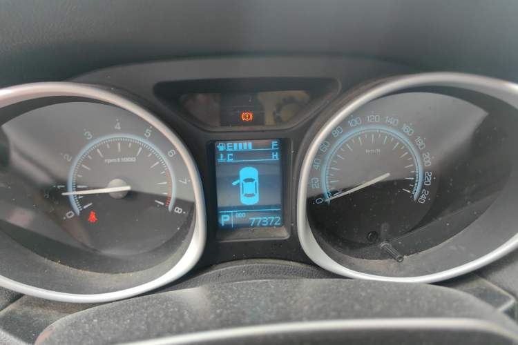 Used GAC Trumpchi GS5 2013 1.8T Automatic 4x4 5th Anniversary Edition Instrument Cluster