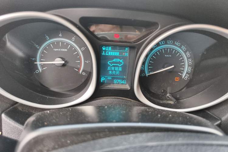 Used GAC Trumpchi GS5 2013 1.8T Automatic All-Wheel-Drive Luxury Edition Instrument Cluster