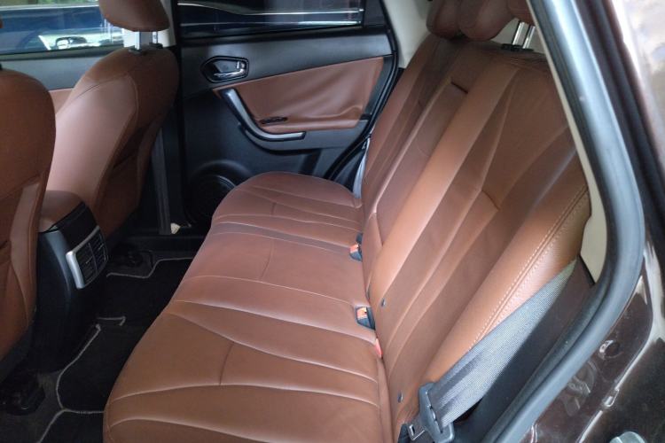 Used GAC Trumpchi GS5 2013 1.8T Automatic Two-Wheel Drive Luxury Edition Interior 4