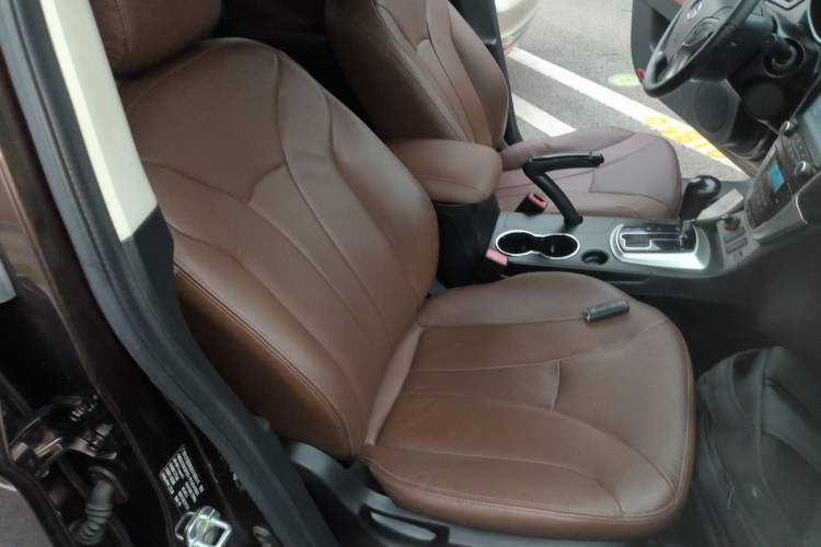Used GAC Trumpchi GS5 2013 1.8T Automatic Two-Wheel Drive Luxury Edition Right Front Seat
