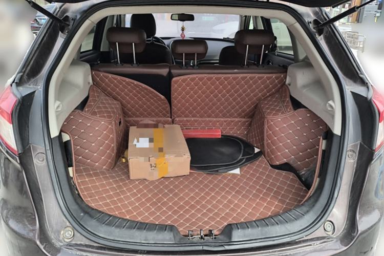 Used GAC Trumpchi GS5 2013 1.8T Automatic All-Wheel-Drive Luxury Edition Trunk