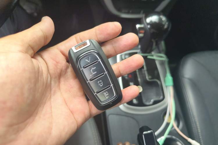 Used GAC Trumpchi GS5 2013 2.0L Automatic Two-Wheel Drive Light Interior Special Edition Vehicle Key