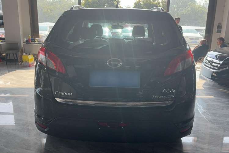 Used GAC Trumpchi GS5 2013 2.0L Automatic Two-Wheel Drive Light Interior Special Edition Exterior 4