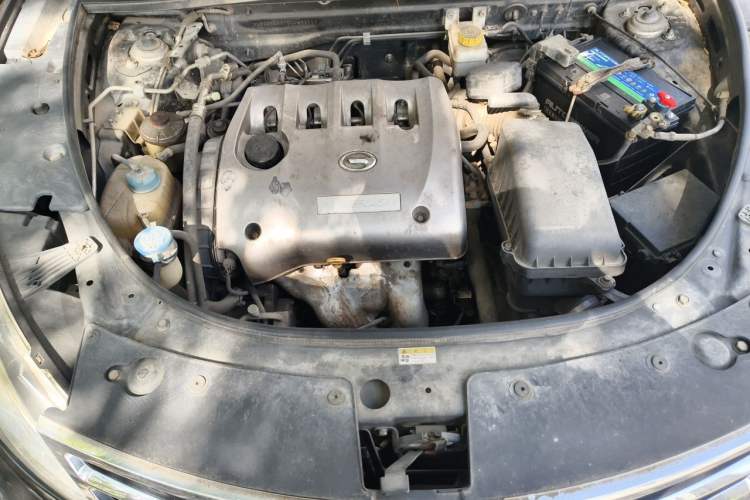 Used GAC Trumpchi GS5 2013 2.0L Automatic Two-Wheel Drive Light Interior Special Edition Engine Bay