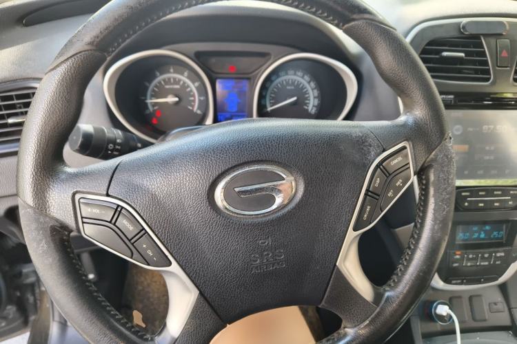 Used GAC Trumpchi GS5 2013 2.0L Automatic Two-Wheel Drive Light Interior Special Edition Steering Wheel
