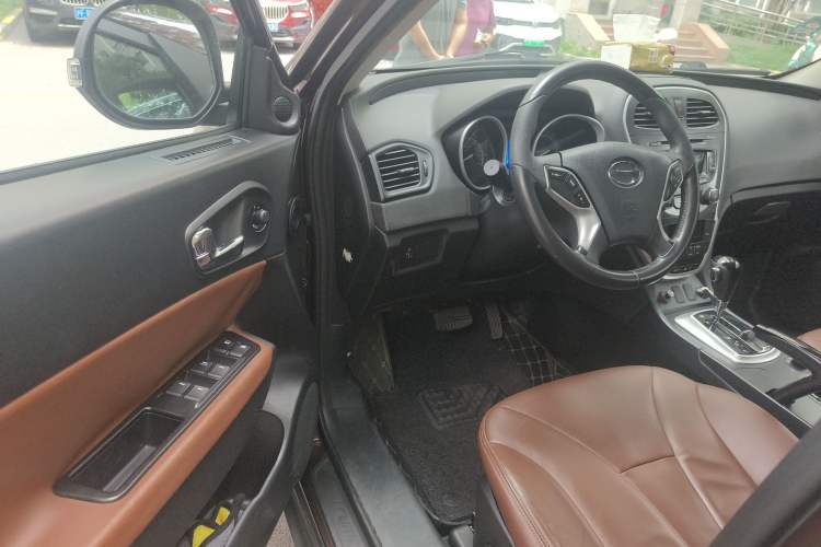 Used GAC Trumpchi GS5 2013 1.8T Automatic All-Wheel-Drive Luxury Edition Driver Seat