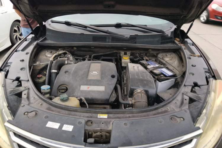 Used GAC Trumpchi GS5 2013 1.8T Automatic Two-Wheel Drive Luxury Edition Engine Bay