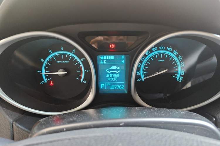 Used GAC Trumpchi GS5 2013 1.8T Automatic All-Wheel-Drive Luxury Edition Instrument Cluster
