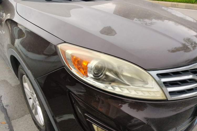 Used GAC Trumpchi GS5 2013 1.8T Automatic Two-Wheel Drive Luxury Edition Right Front Headlight