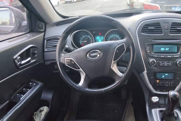 Used GAC Trumpchi GS5 2013 1.8T Manual Two-Wheel Drive Elite Edition Steering Wheel