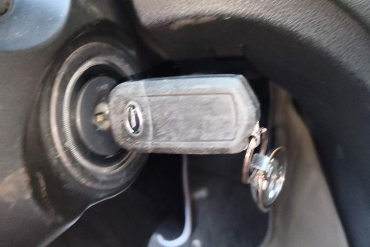 Used GAC Trumpchi GS5 2013 1.8T Manual Two-Wheel Drive Elite Edition Vehicle Key