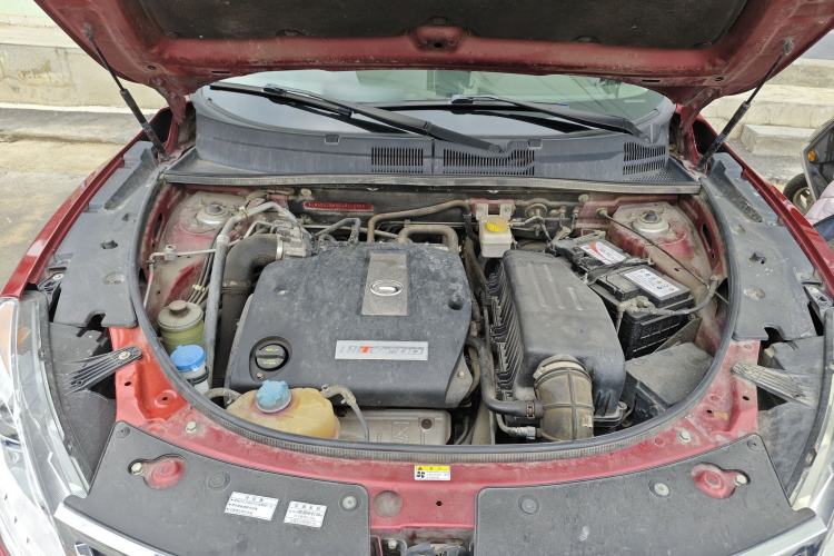 Used GAC Trumpchi GS5 2013 1.8T Automatic Two-Wheel Drive Luxury Edition Engine Bay