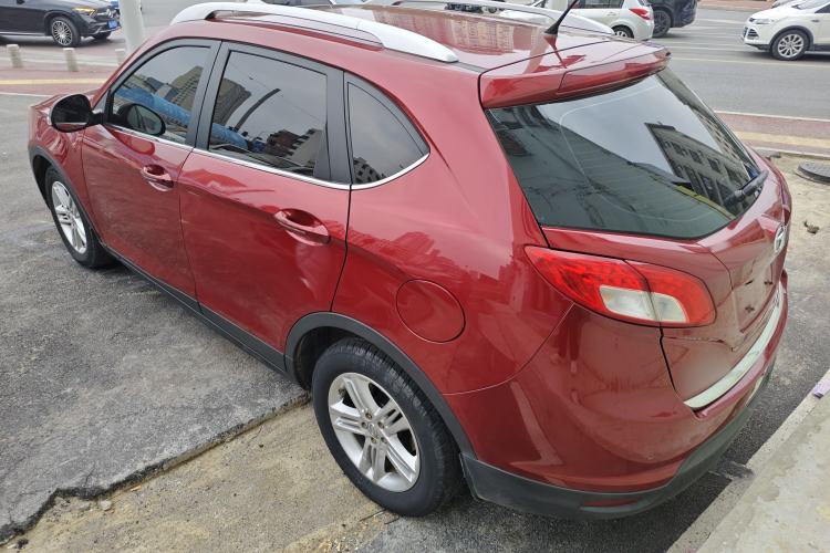 Used GAC Trumpchi GS5 2013 1.8T Automatic Two-Wheel Drive Luxury Edition Exterior 2