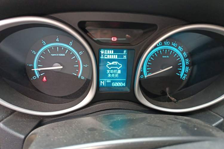Used GAC Trumpchi GS5 2013 1.8T Automatic Two-Wheel Drive Elite Edition Instrument Cluster