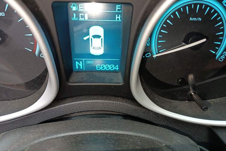 Used GAC Trumpchi GS5 2013 1.8T Automatic Two-Wheel Drive Elite Edition Odometer Close Up